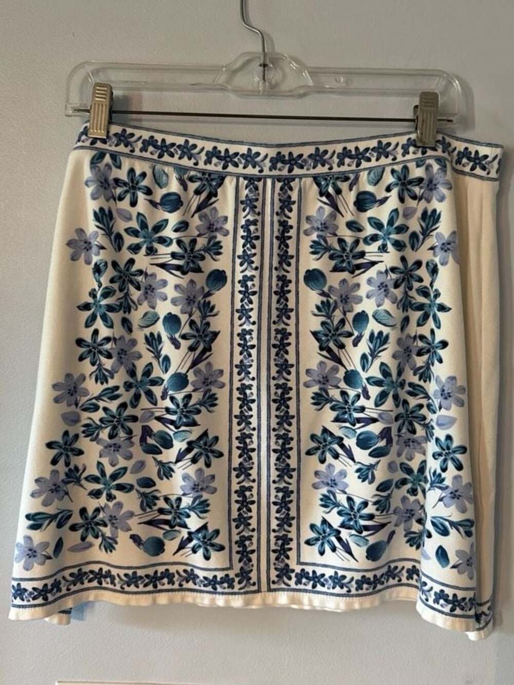 Blue Floral Print Women's Skirt